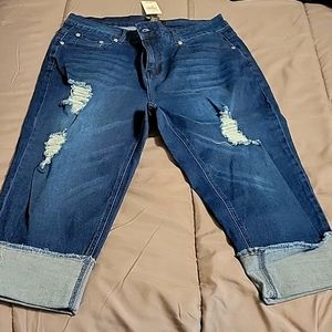 Blue Jean Capri's - New
